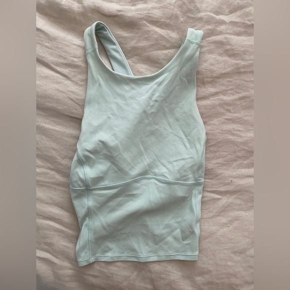 Lululemon Razorback Turquoise Top - Picture 2 of 6